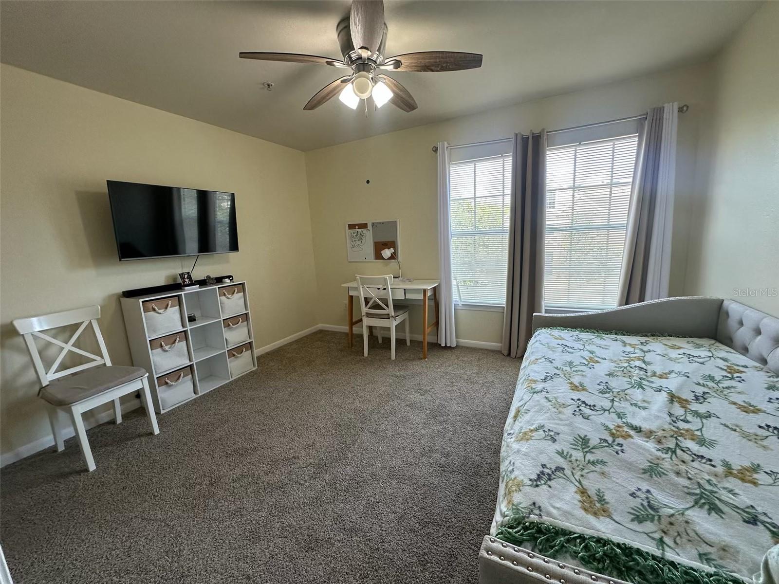 9005 LEE VISTA BOULEVARD 1805