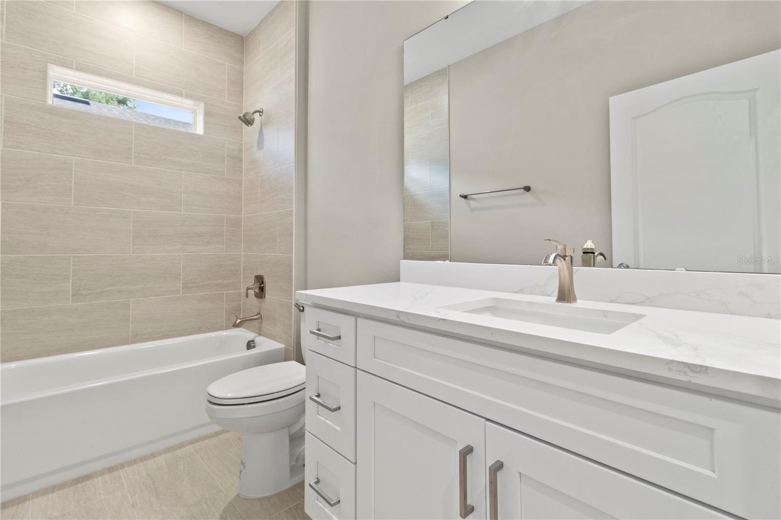 LEESBURG ARBORS LAKE HARRIS - Residential