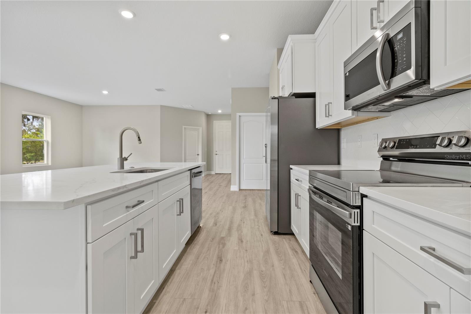 LEESBURG ARBORS LAKE HARRIS - Residential