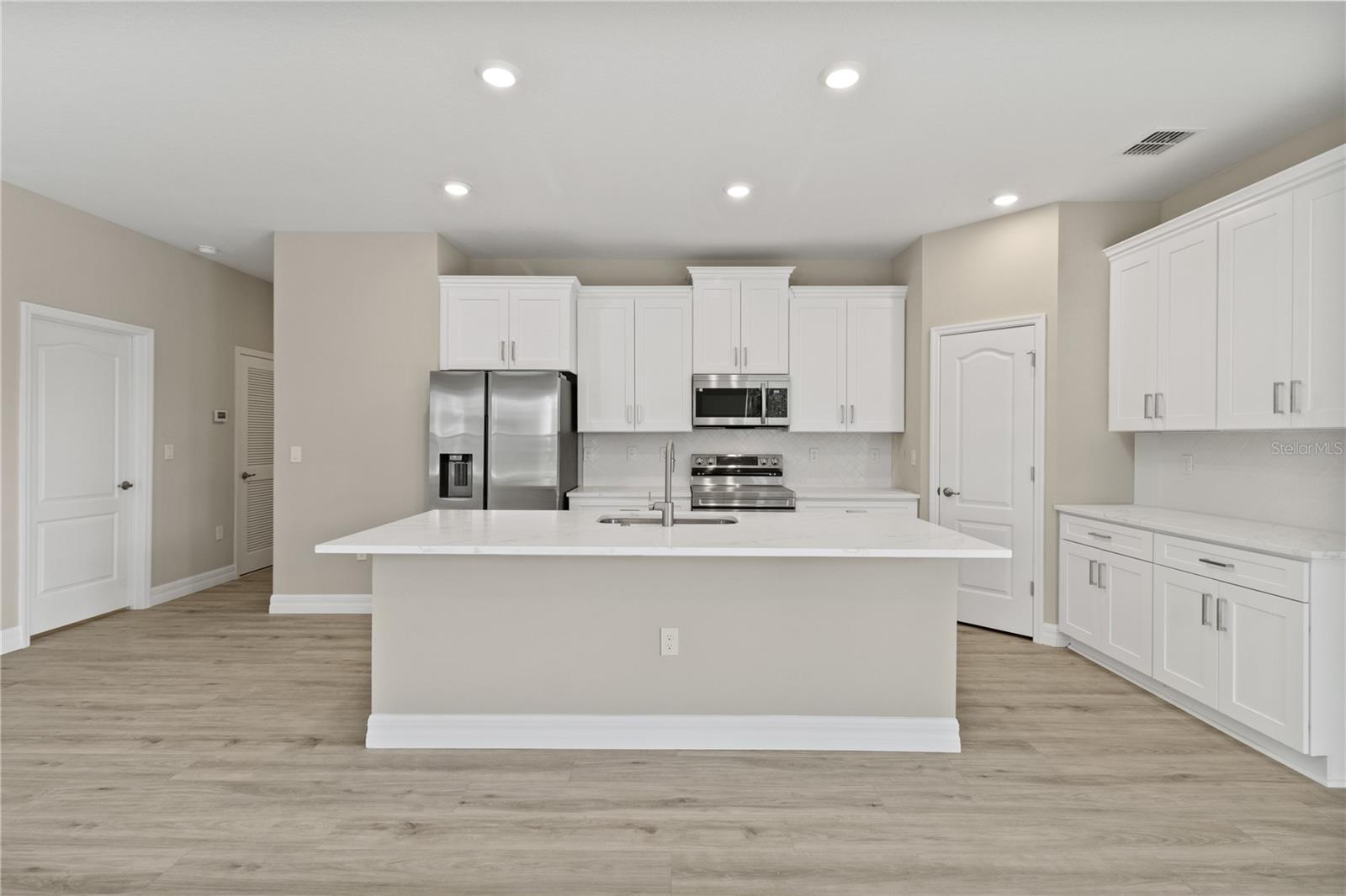 LEESBURG ARBORS LAKE HARRIS - Residential