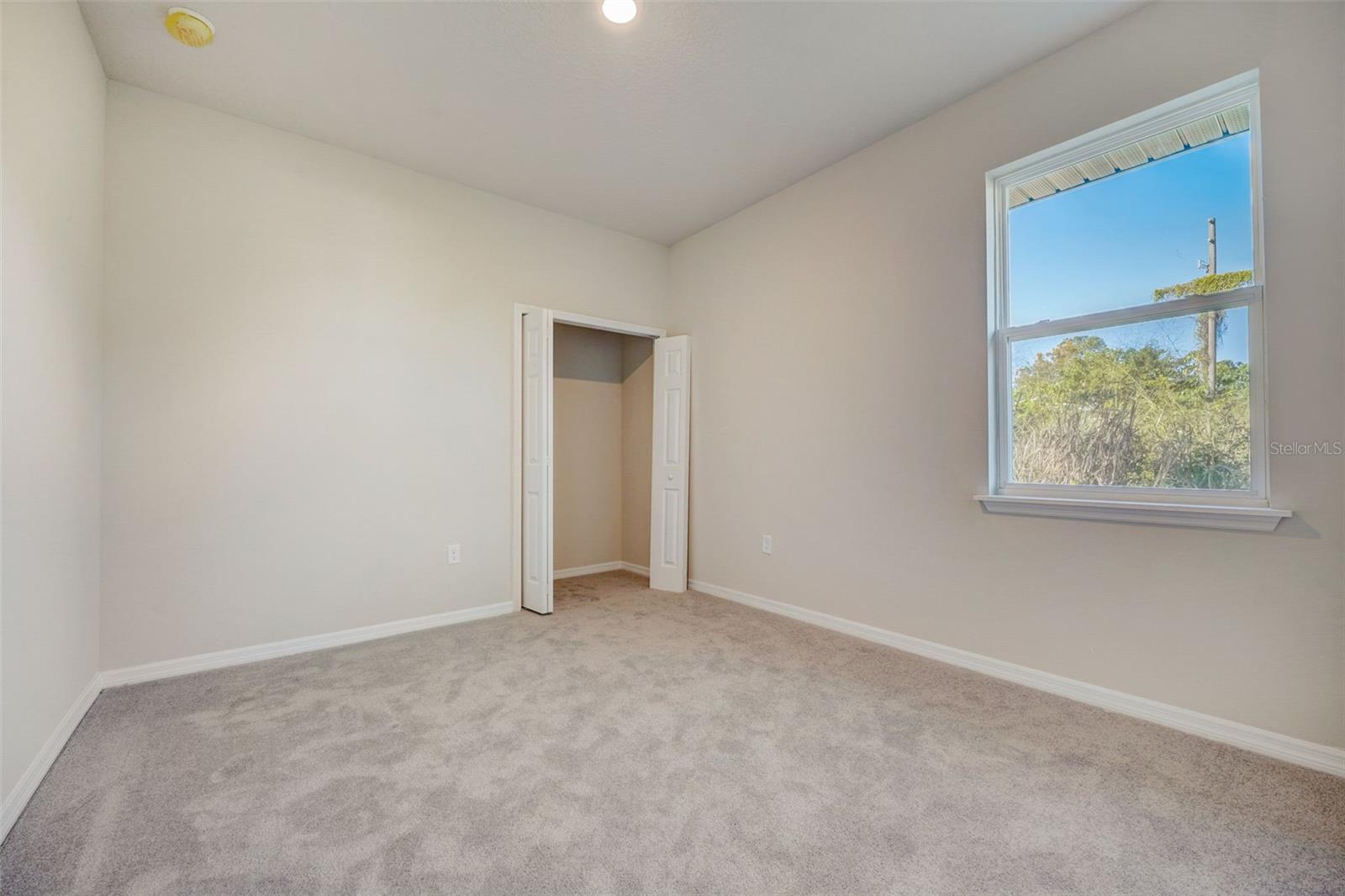 WHISPERING HILLS - Residential