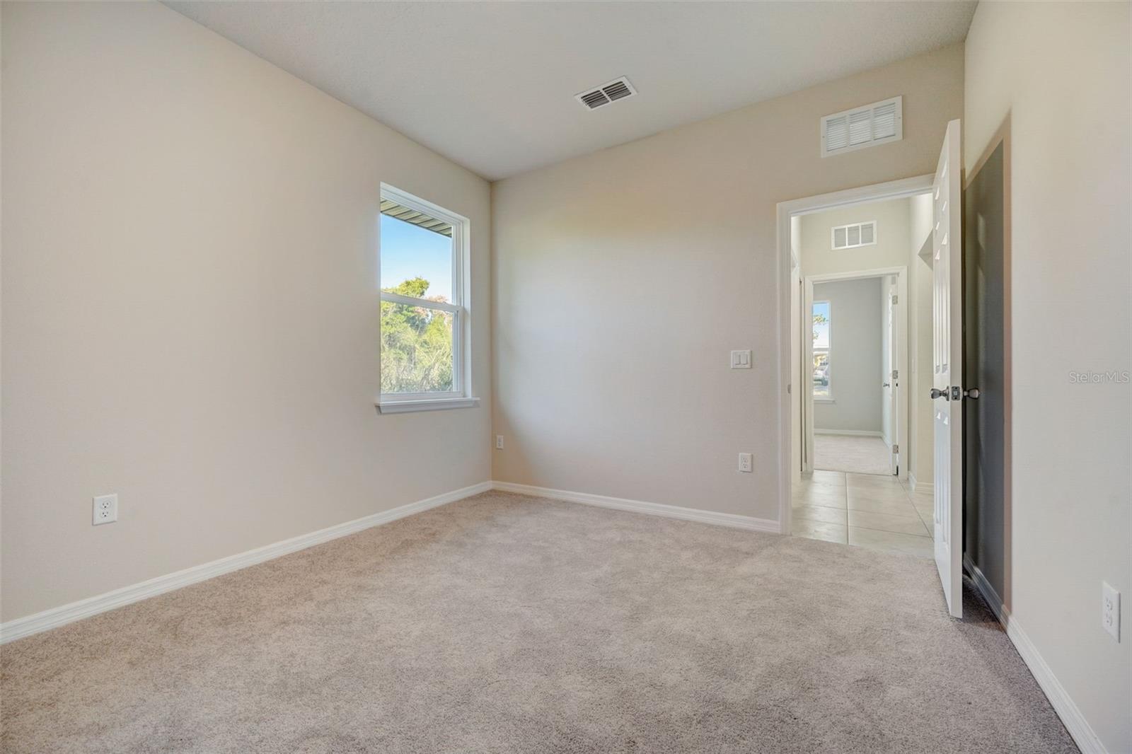 WHISPERING HILLS - Residential