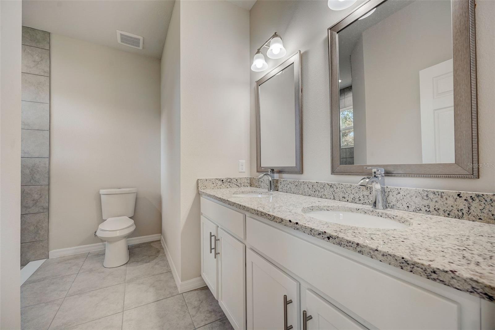 WHISPERING HILLS - Residential