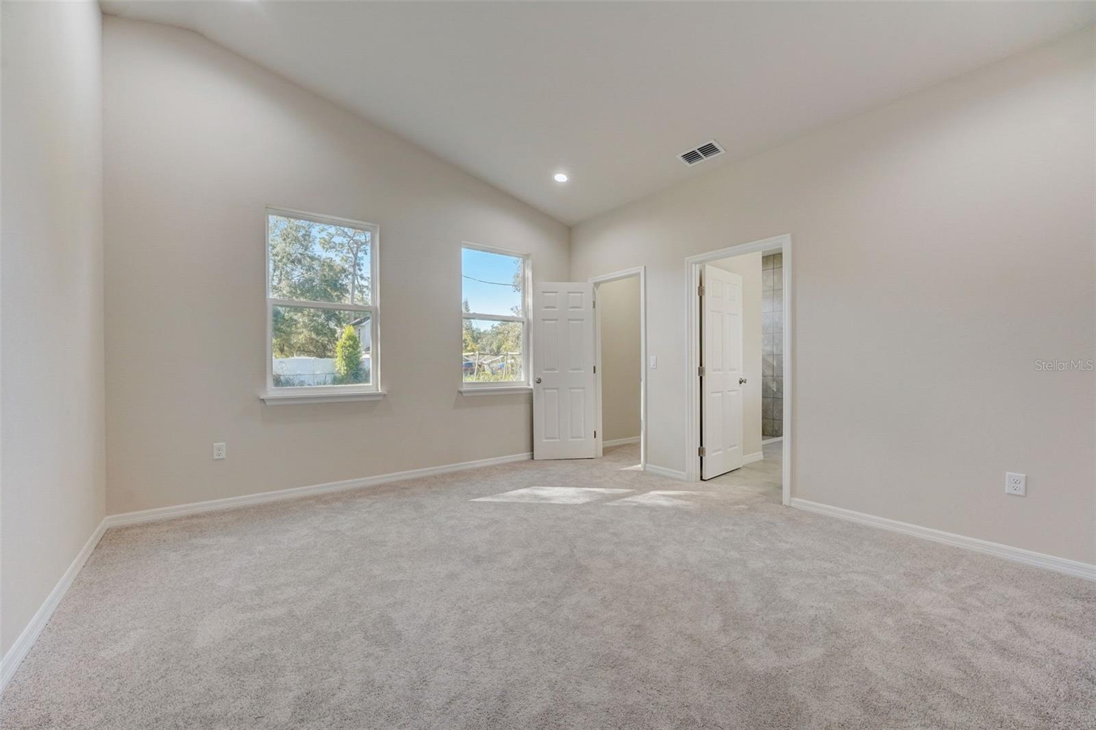 WHISPERING HILLS - Residential