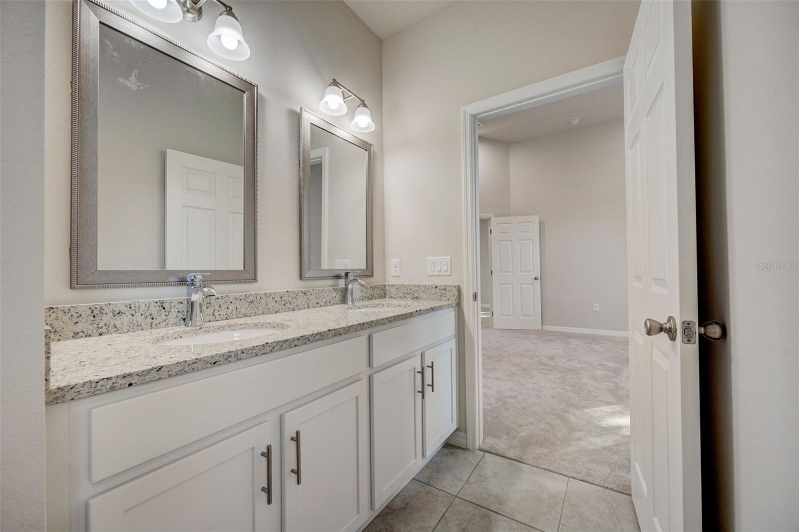 WHISPERING HILLS - Residential