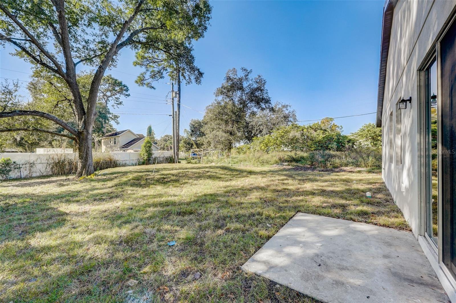 WHISPERING HILLS - Residential