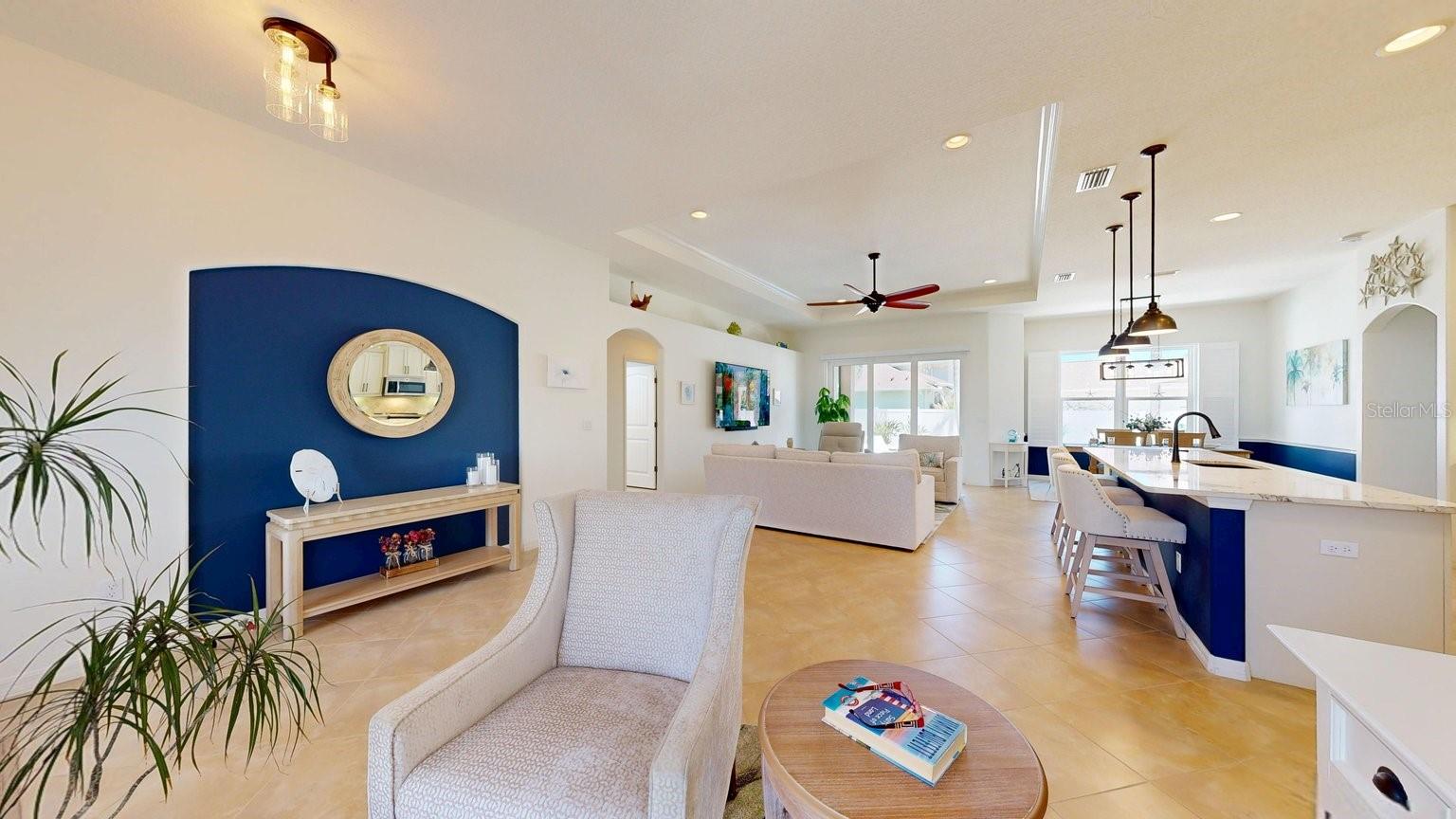 HIDDEN LAKES - Residential