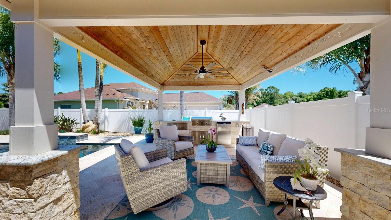 HIDDEN LAKES - Residential