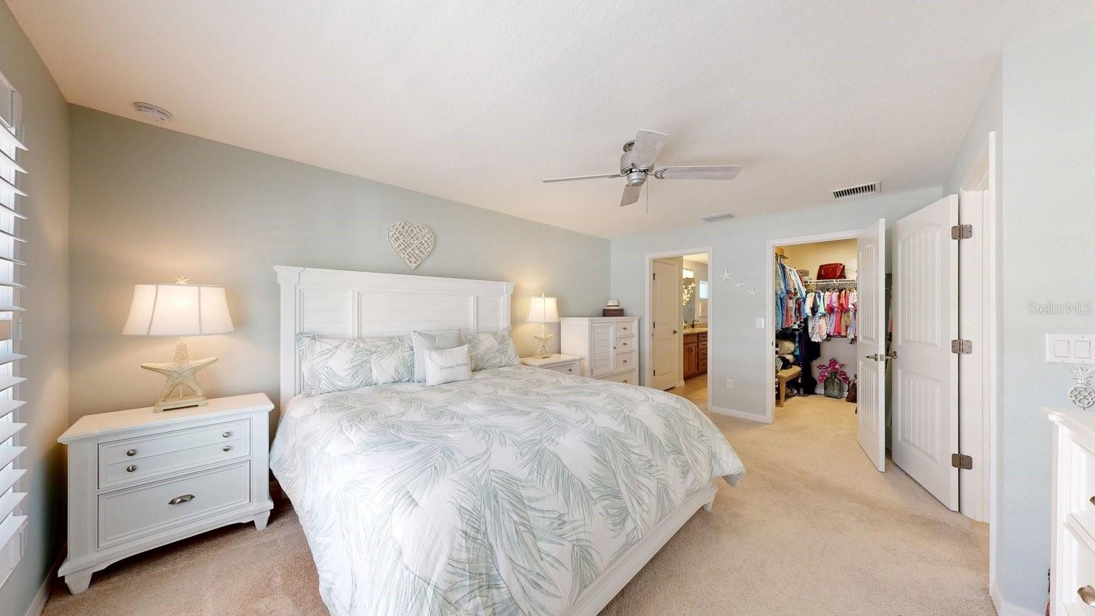 HIDDEN LAKES - Residential