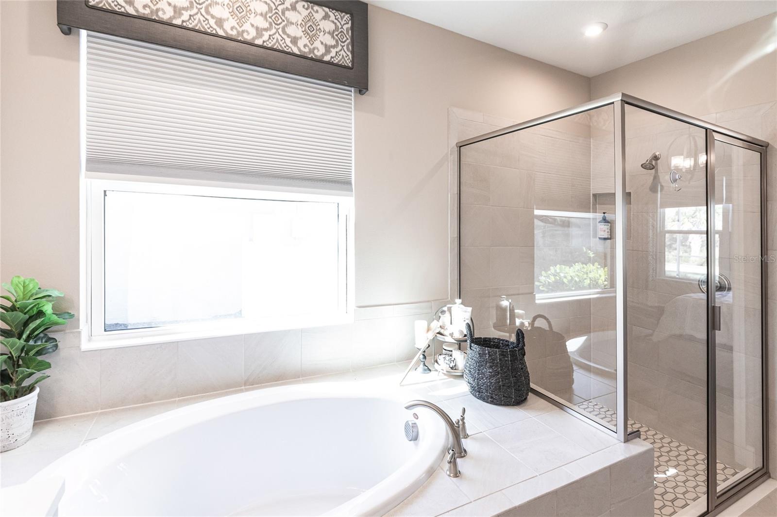 PARK EAST AT AZARIO PH I SUBPH A & B - Residential Lease