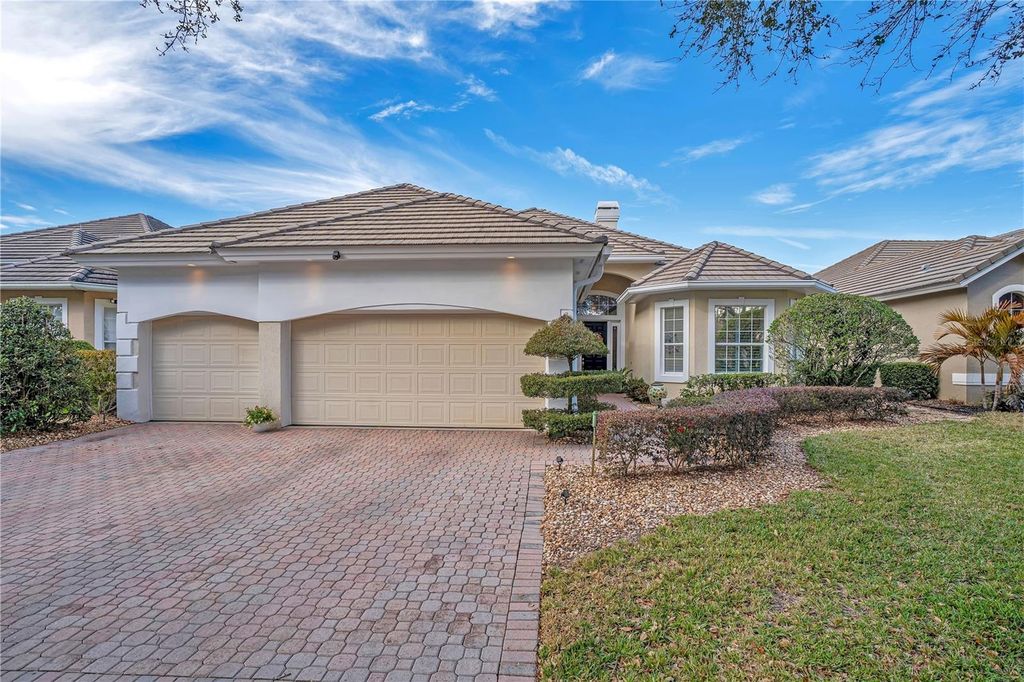 Photo of 10626 Woodchase Circle, Orlando, FL 32836 (MLS # O6375684)