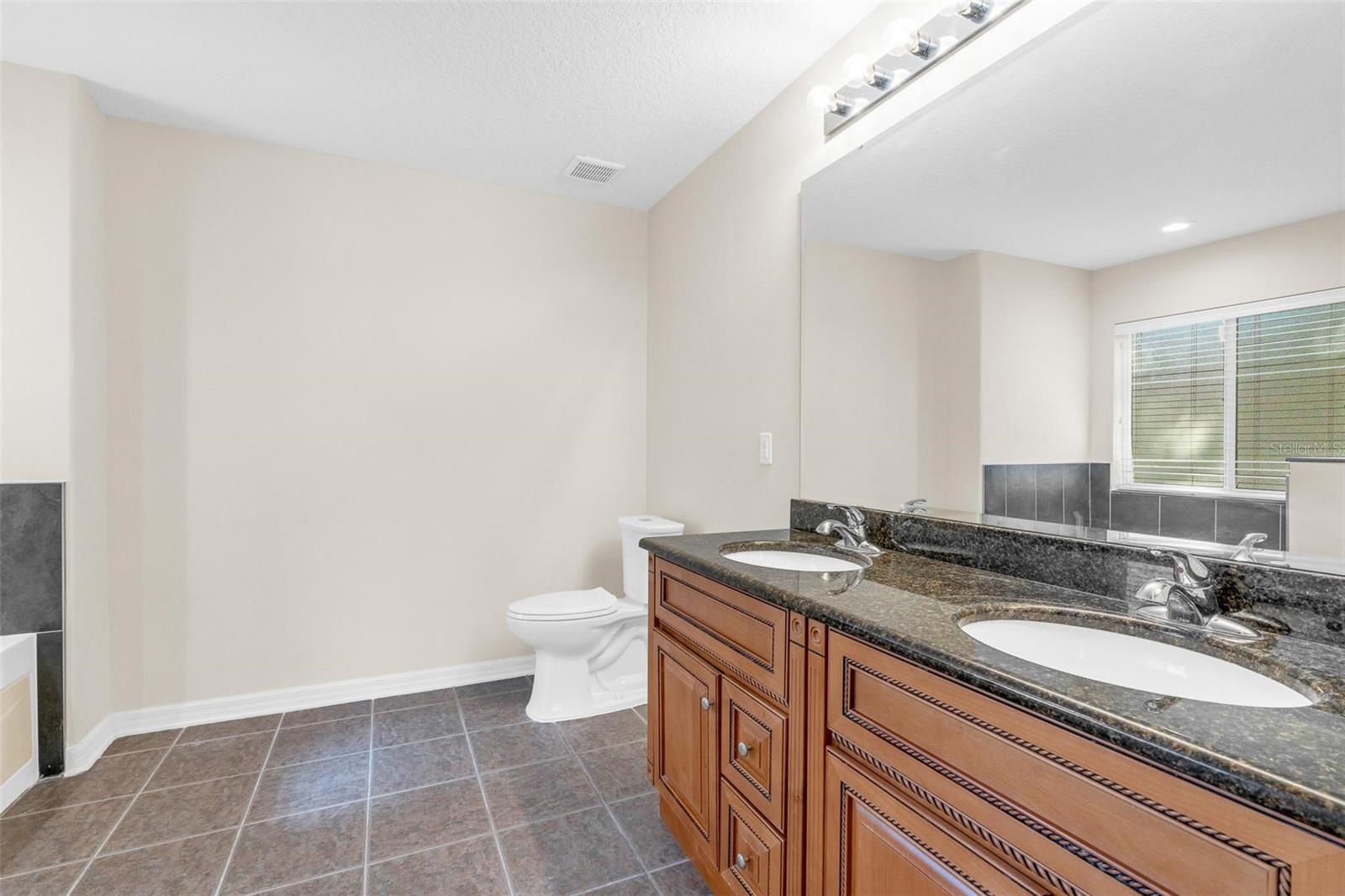 ARBOR RIDGE PH 1 - Residential