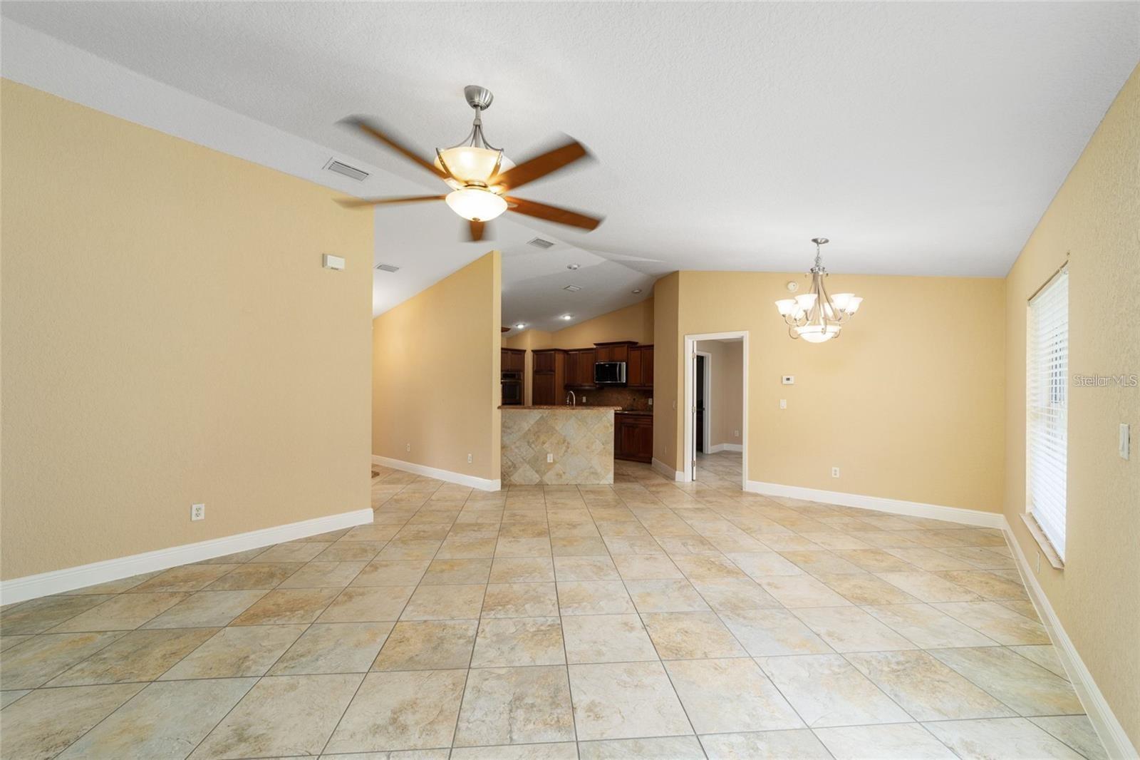 SILVER SPGS SHORES - Residential Lease