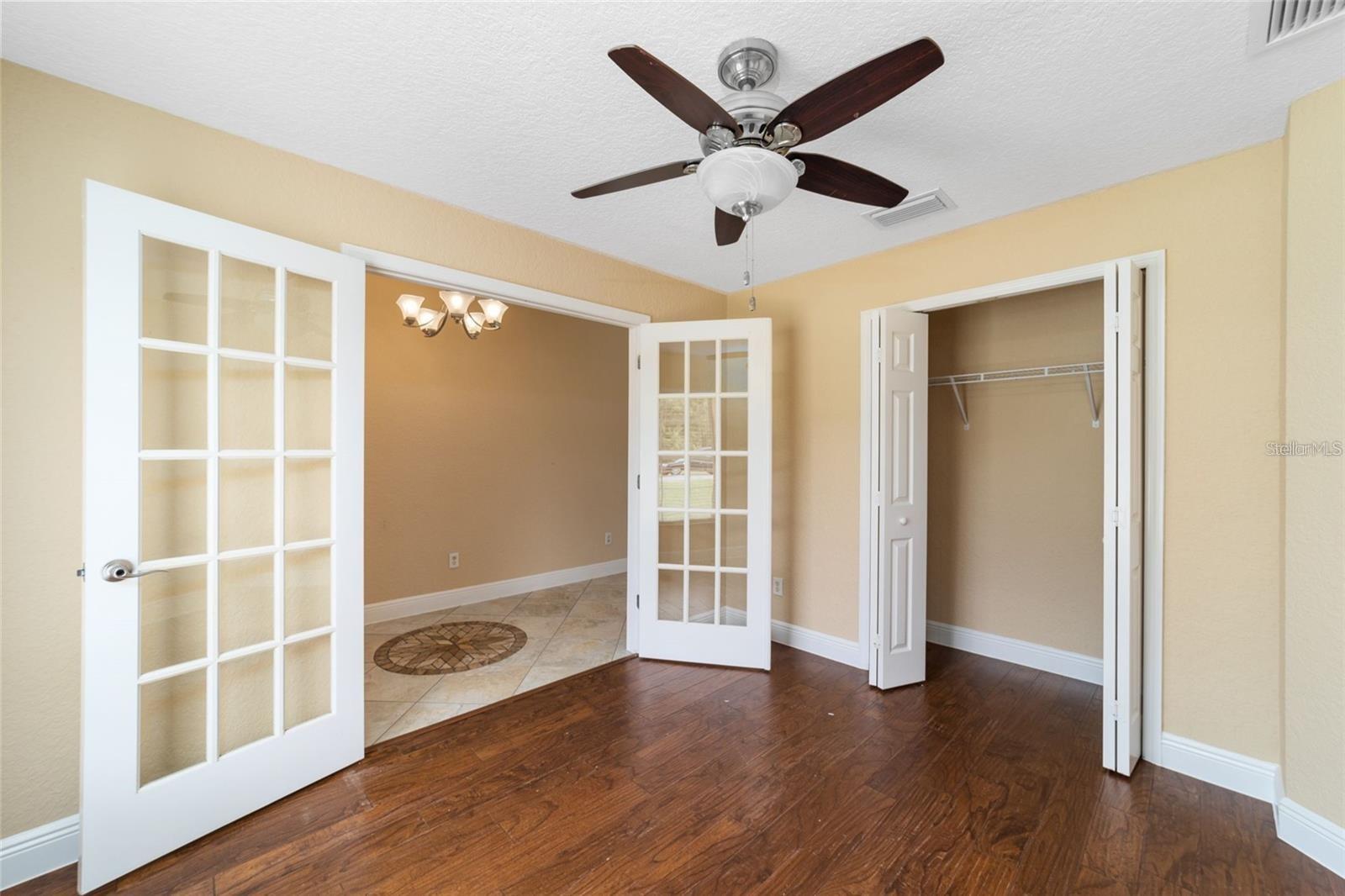 SILVER SPGS SHORES - Residential Lease