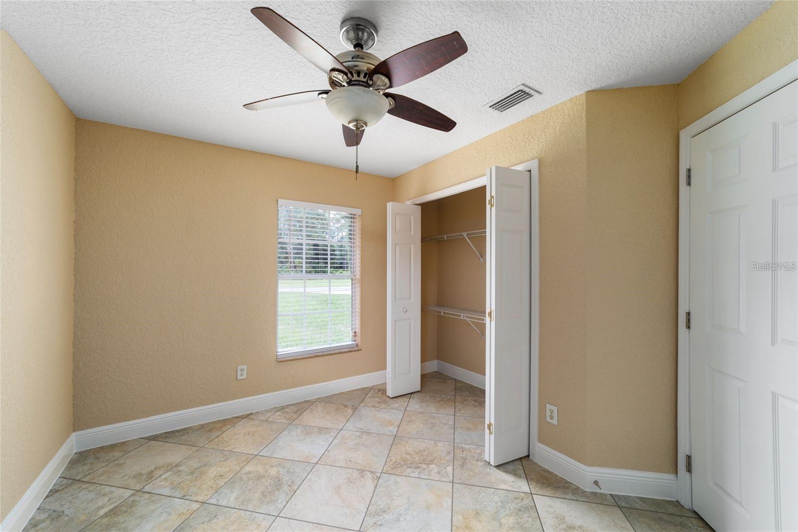 SILVER SPGS SHORES - Residential Lease