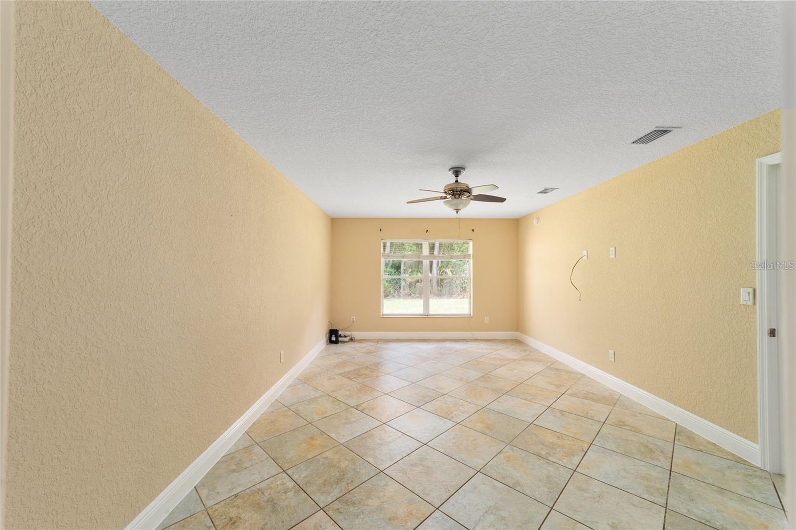 SILVER SPGS SHORES - Residential Lease