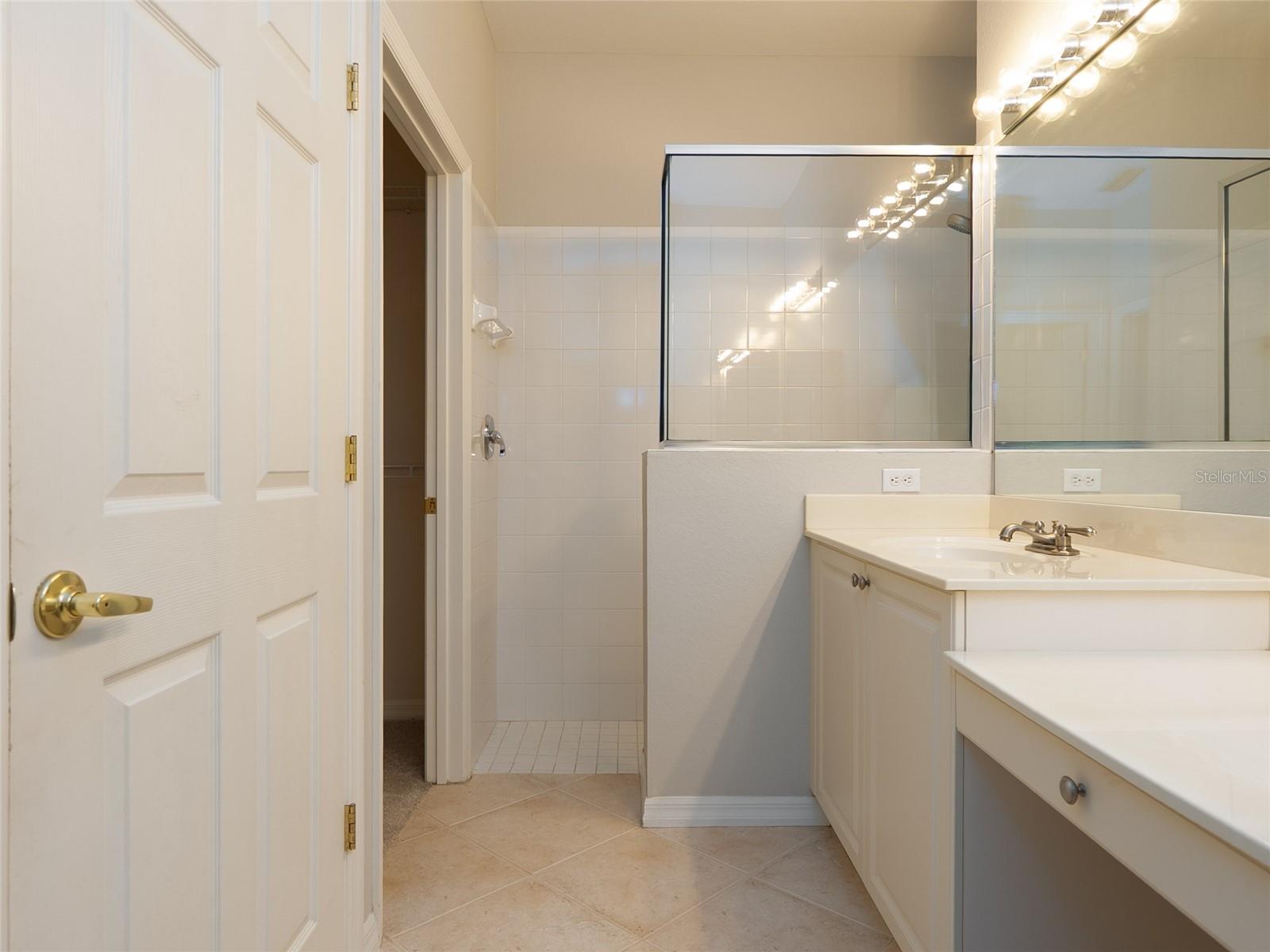 LAKESIDE PLANTATION - Residential