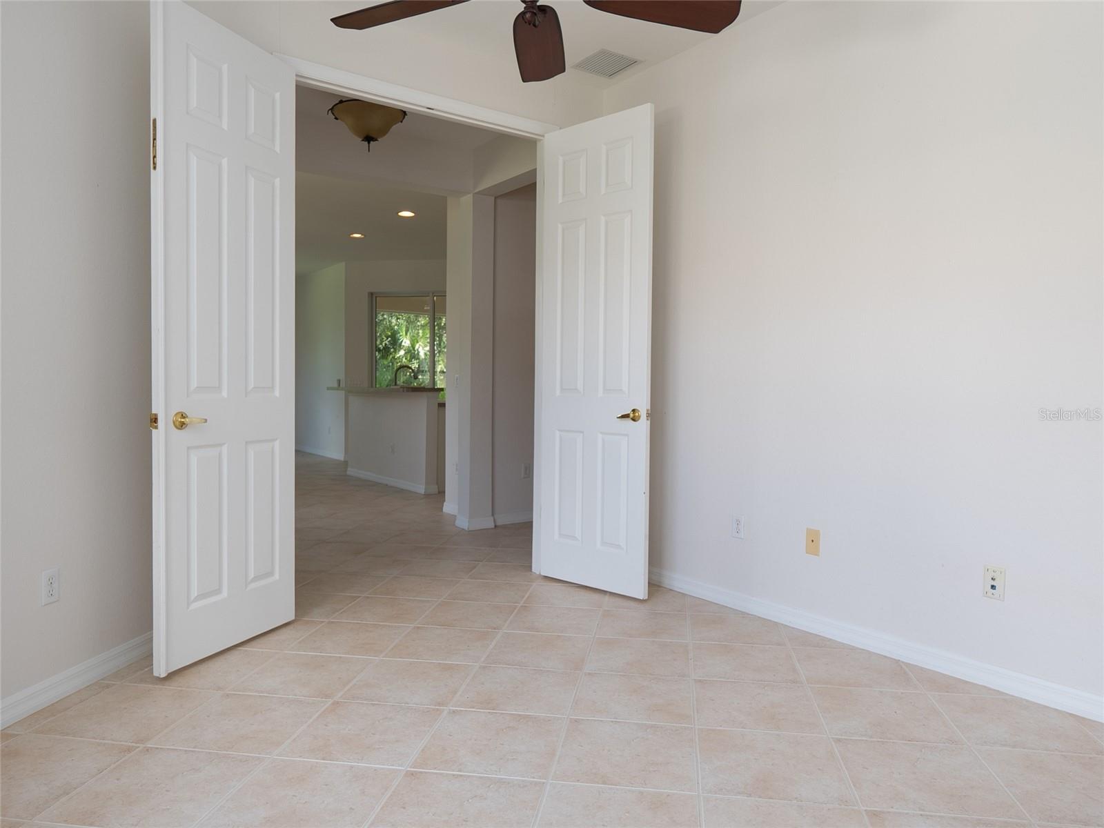 LAKESIDE PLANTATION - Residential