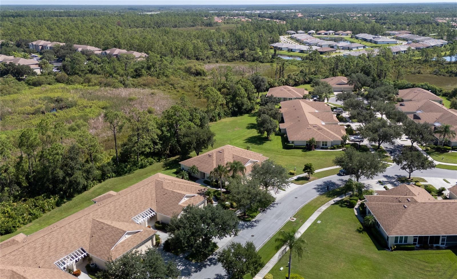 LAKESIDE PLANTATION - Residential