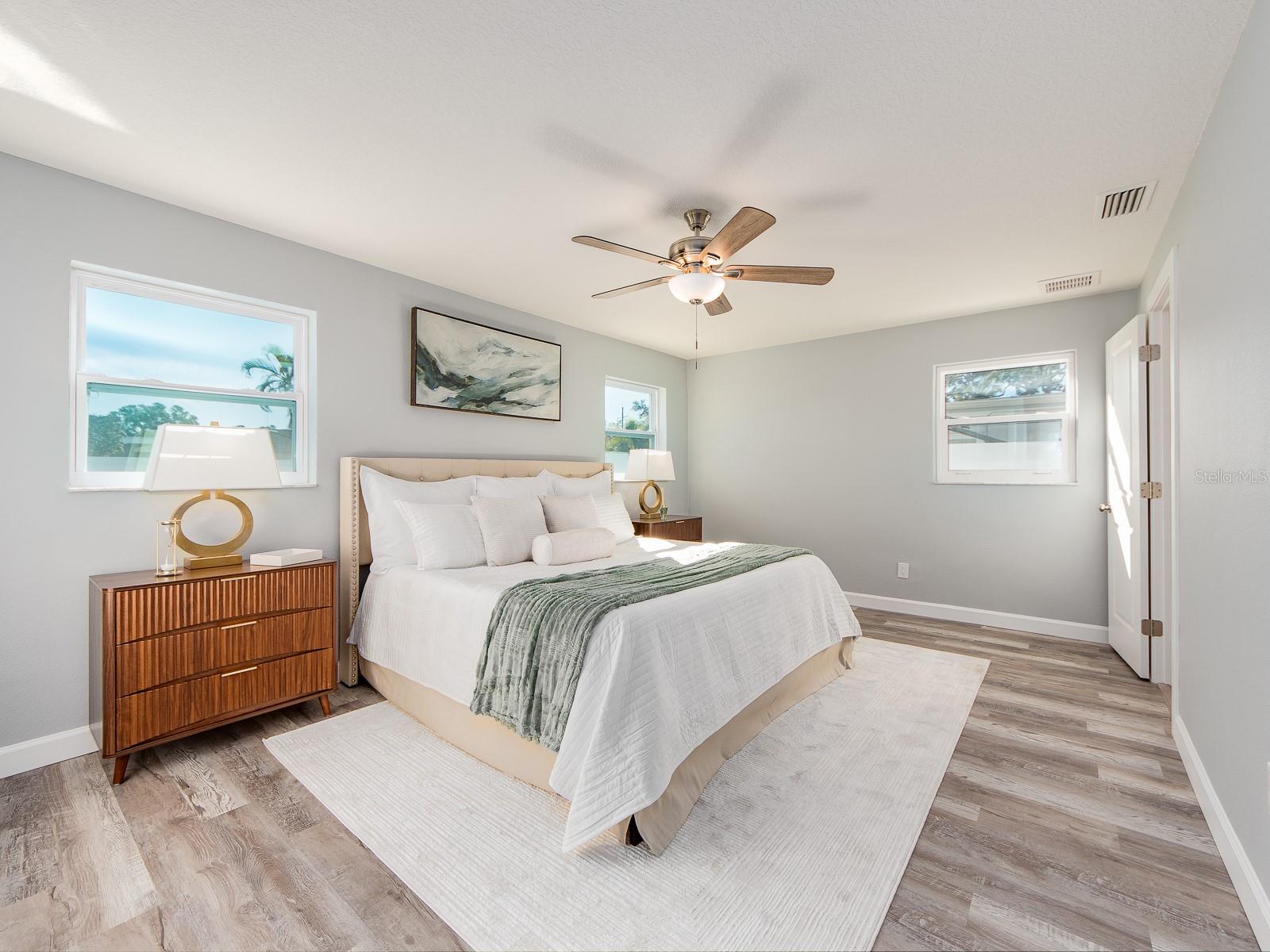 COLONIAL WOODLAND SUB - Residential