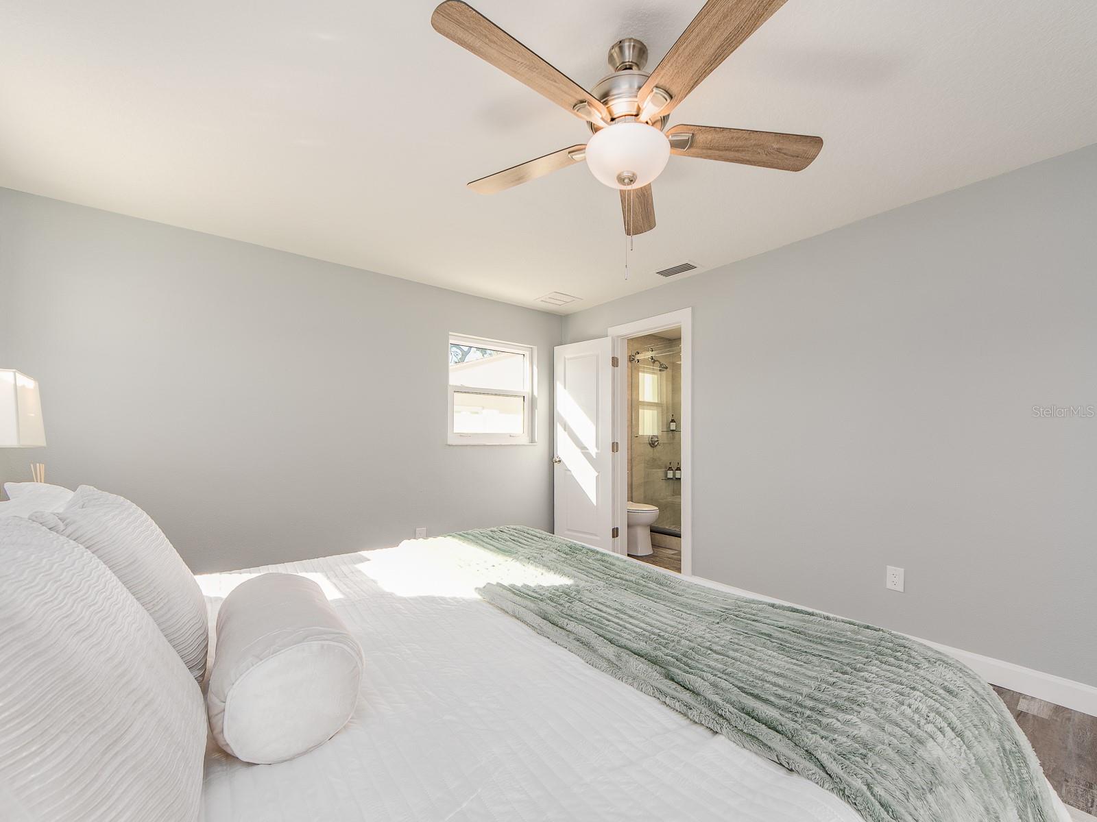 COLONIAL WOODLAND SUB - Residential