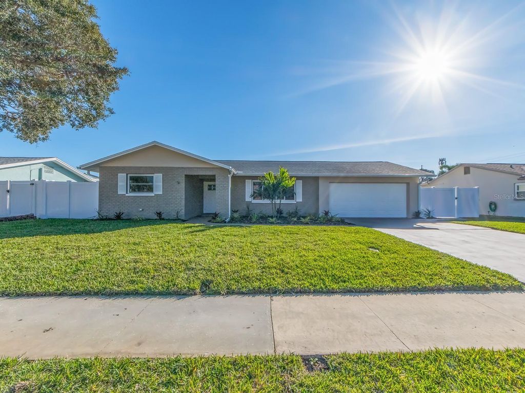 Photo of 12446 88th Avenue, Seminole, FL 33772 (MLS # TB8457519)