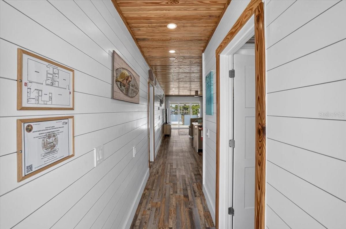 18 SEASIDE COURT