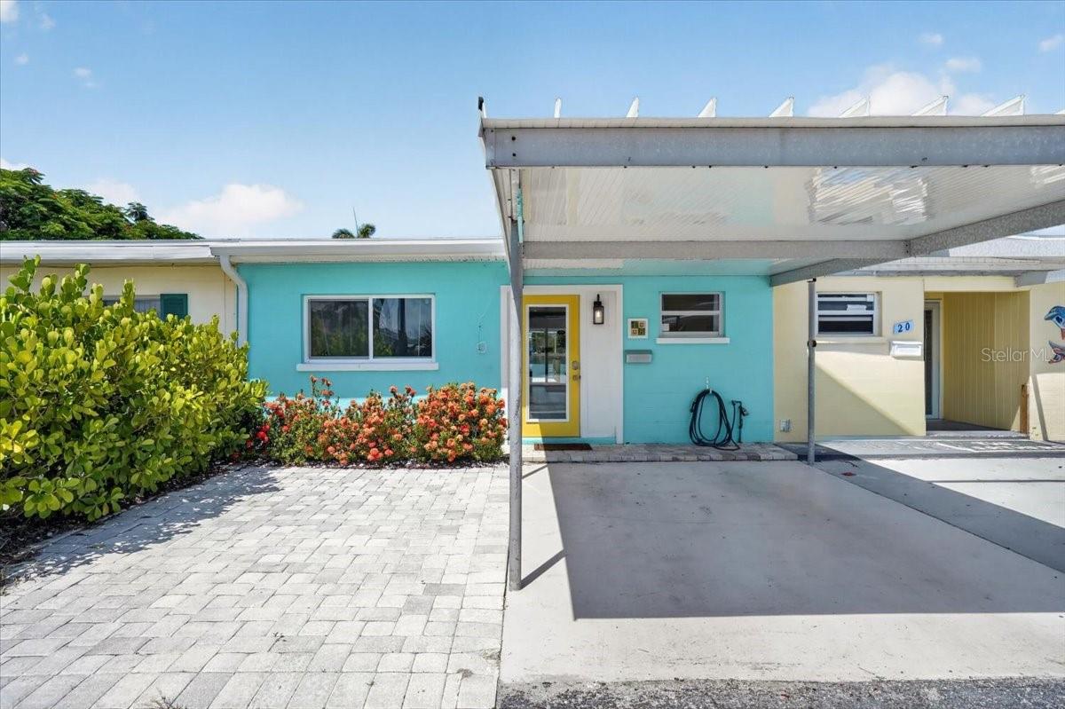 18 SEASIDE COURT