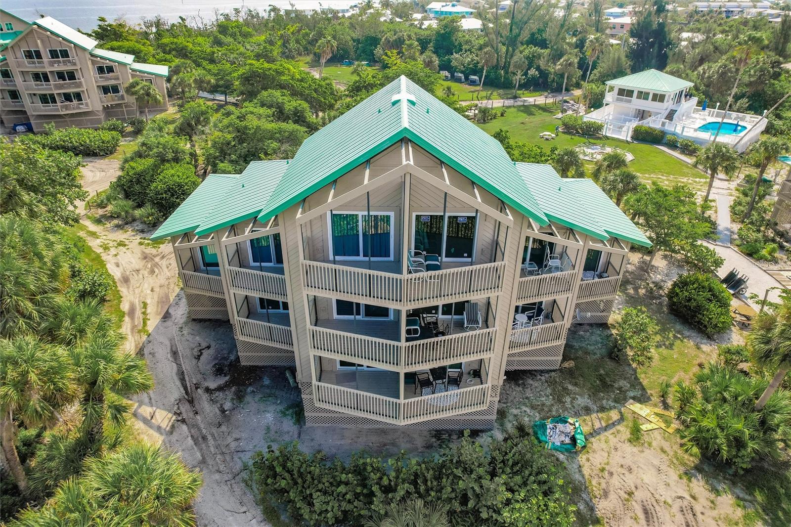 PLACIDA BEACH PH 03 BLDG 02 - Residential