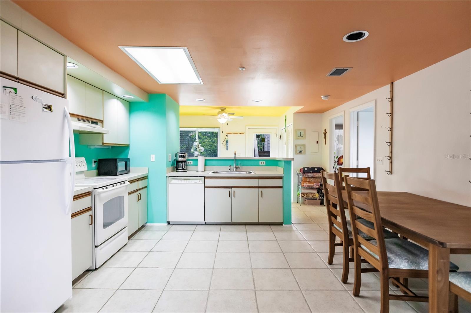 PLACIDA BEACH PH 03 BLDG 02 - Residential