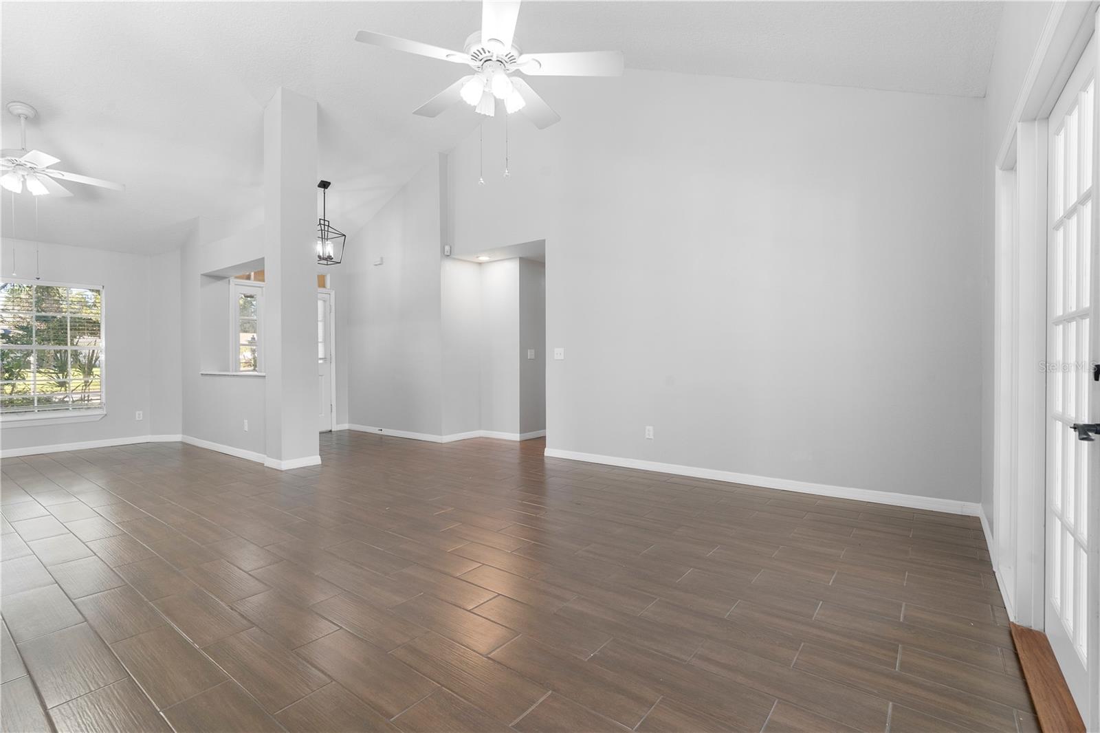 ERROL ESTATE - Residential