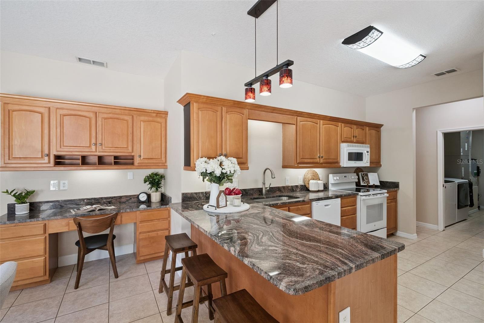 SUMMERFIELD FARMS UNREC - Residential