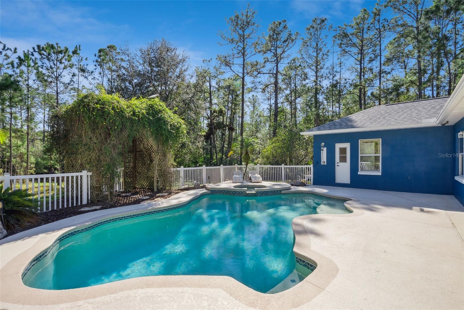 SUMMERFIELD FARMS UNREC - Residential