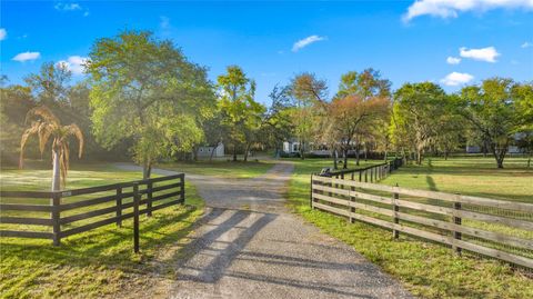 Tiny photo for 11590 SE 52nd Street, Morriston, FL 32668 (MLS # OM697782)