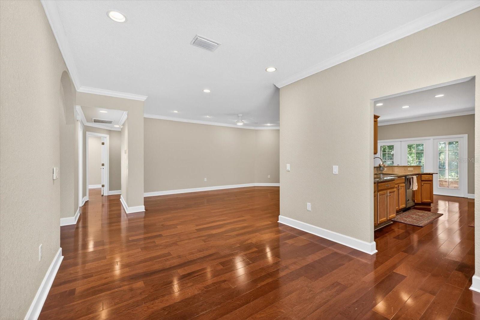 WILDERNESS PARK - Residential