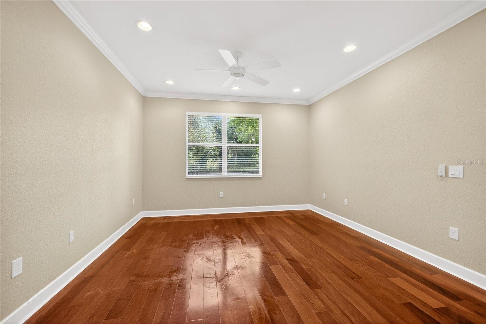 WILDERNESS PARK - Residential