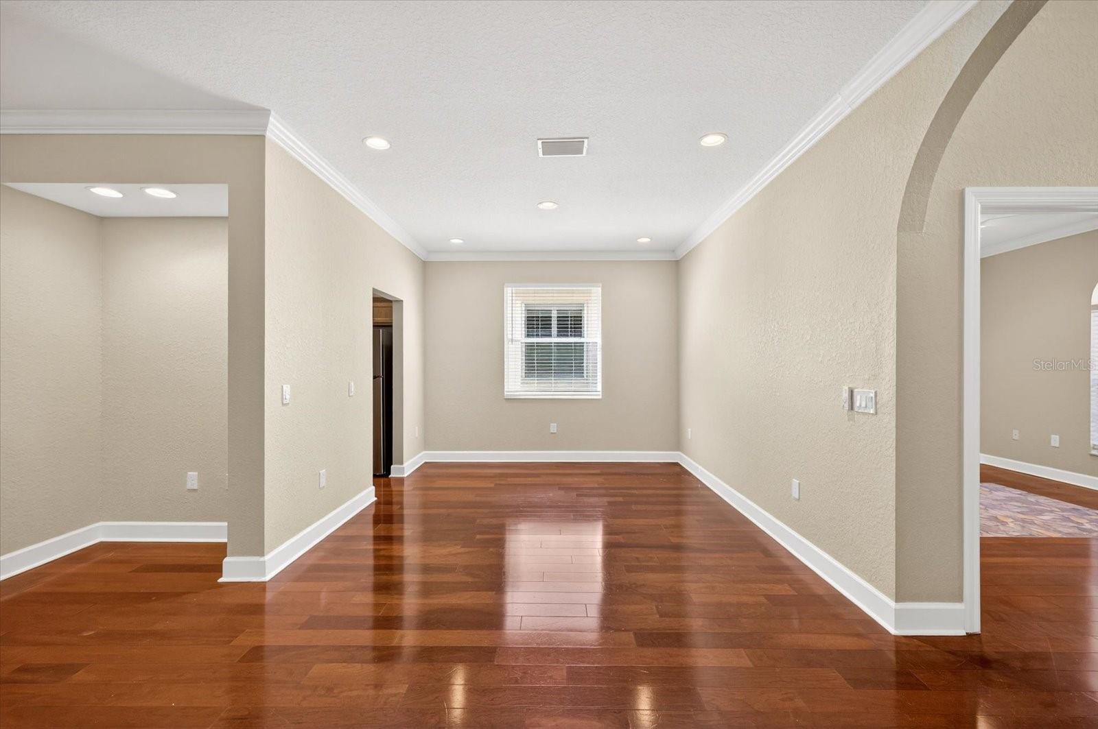 WILDERNESS PARK - Residential