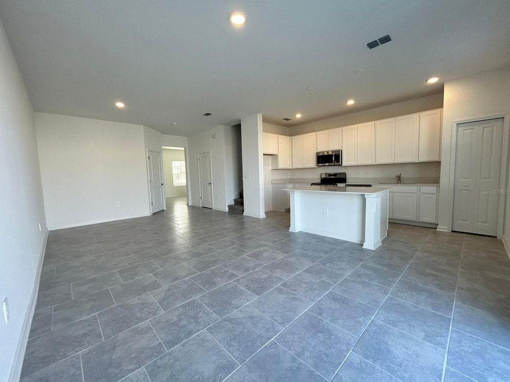 Photo of 3019 Chantilly Drive, Davenport, FL 33837 (MLS # S5146634)