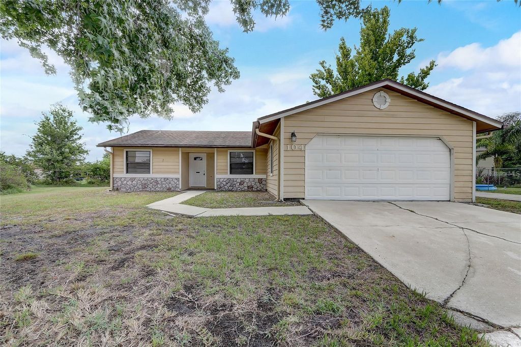 Photo of 104 Turin Way, Kissimmee, FL 34758 (MLS # L4963643)