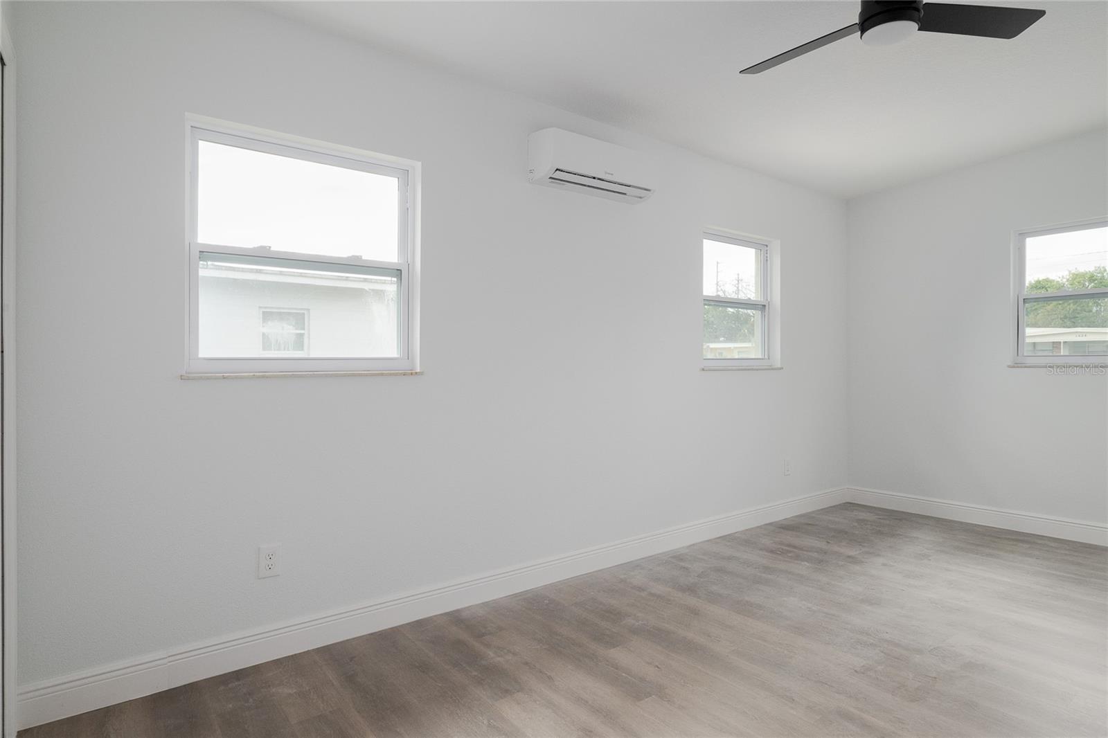 AZALEA PARK SEC 27 - Residential