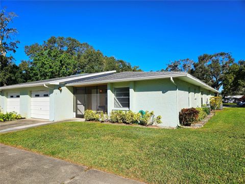 A home in PALM HARBOR