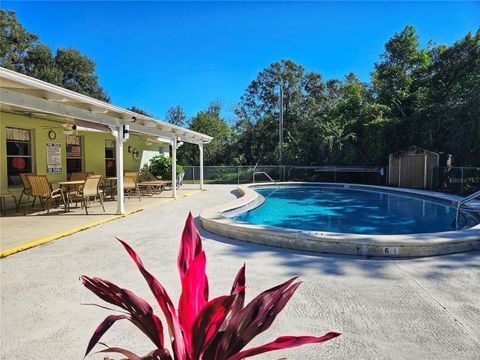 A home in PALM HARBOR