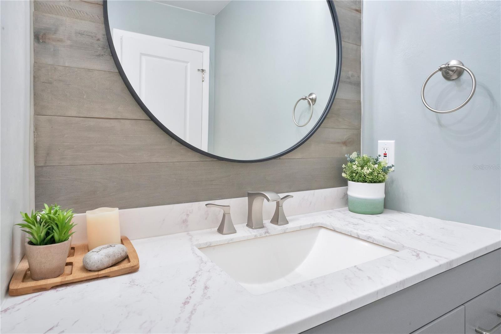 ROCKET CITY - Residential