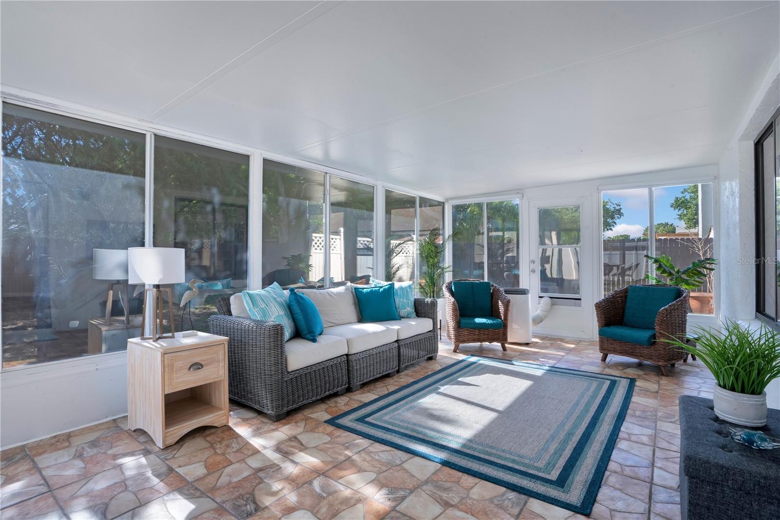 ROCKET CITY - Residential