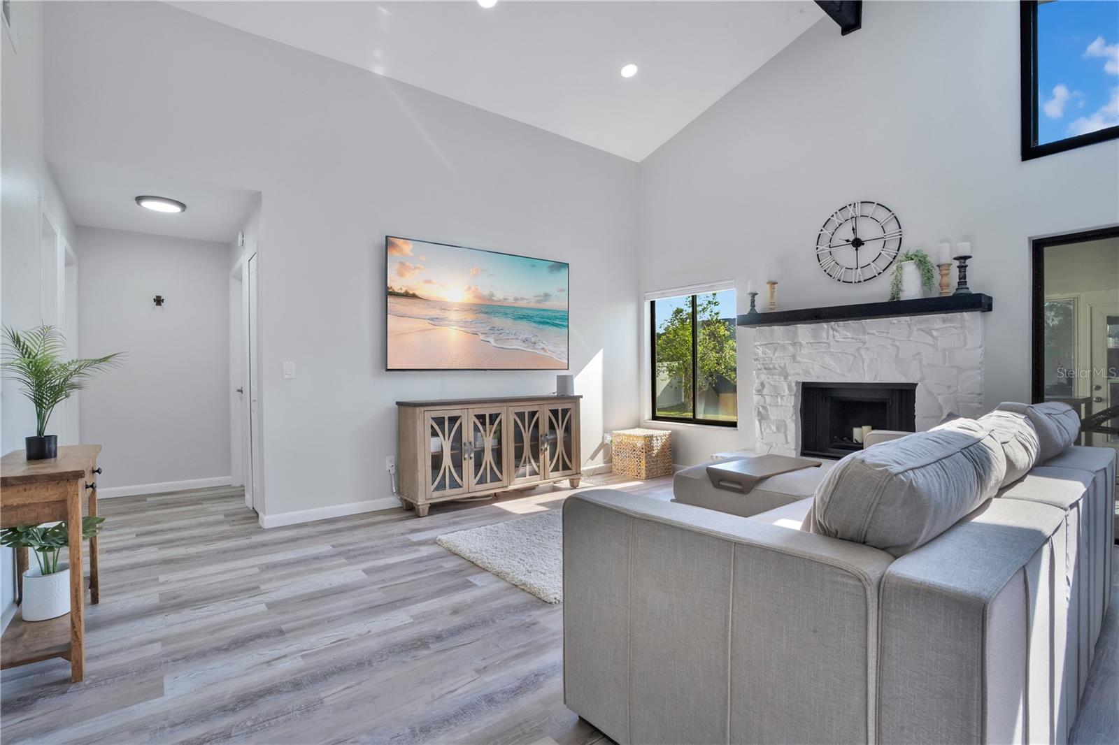 ROCKET CITY - Residential