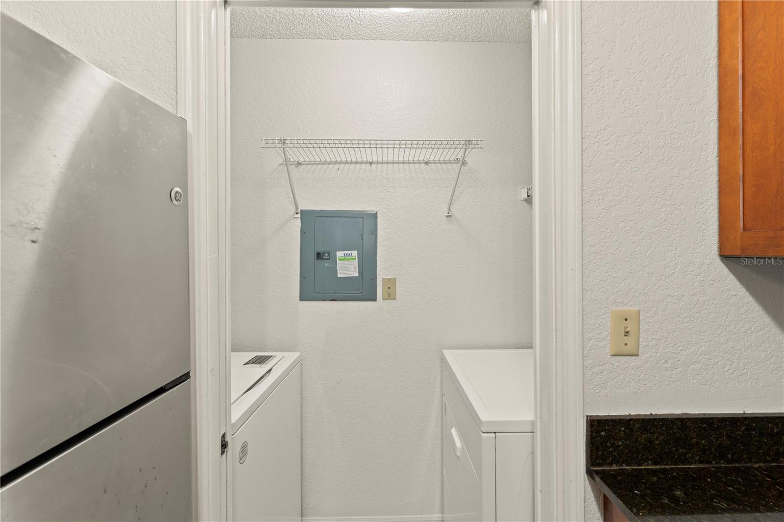 ITOPIA PRIVATE RESIDENCES CONDO - Residential