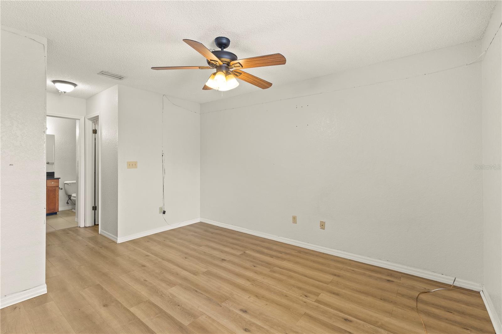 ITOPIA PRIVATE RESIDENCES CONDO - Residential