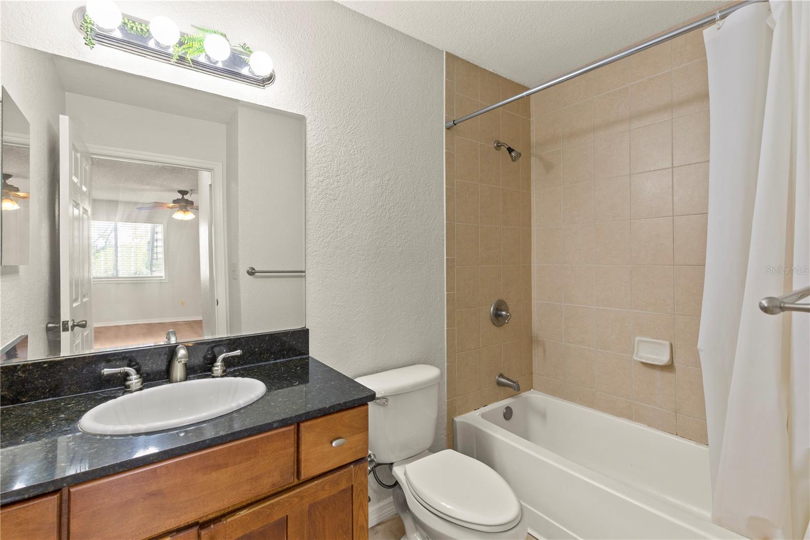 ITOPIA PRIVATE RESIDENCES CONDO - Residential