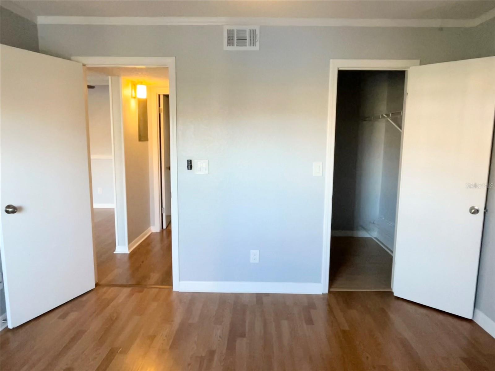 VANTAGE POINT CONDO - Residential Lease