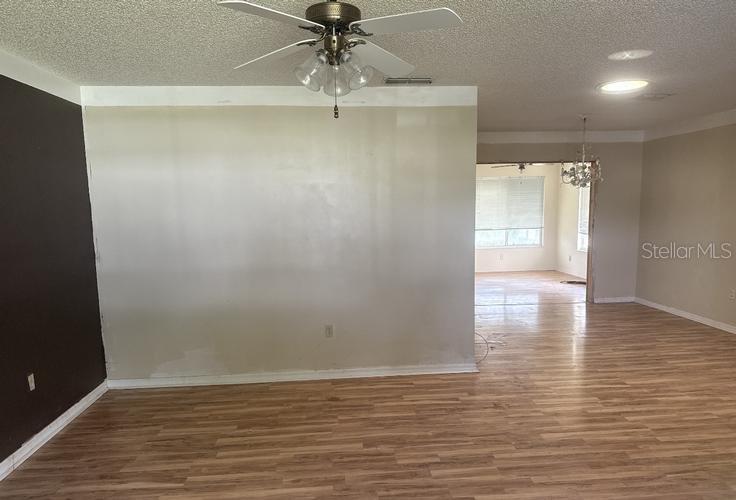 SPRUCE CRK SOUTH 03 - Residential